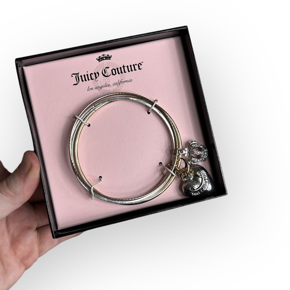 NIB Juicy Couture Set of Three Stack of Charm Bracelets Gold/Silver Y2K Wristlet - Picture 9 of 9